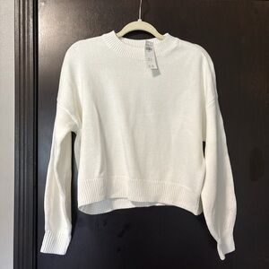 Hollister Women's White Crew Neck Sweater
